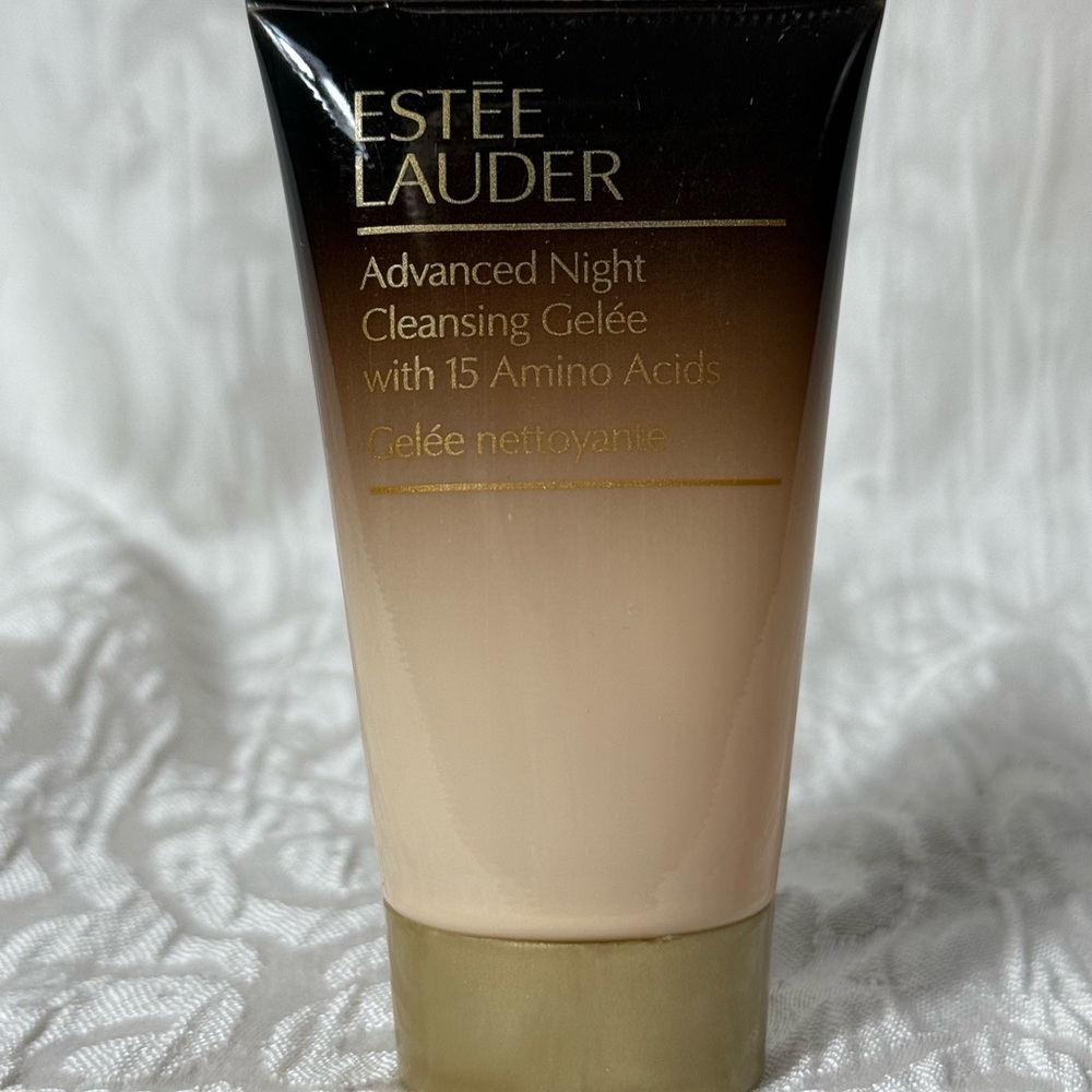 ESTEE LAUDER Advanced Night Cleansing Gelée
with 15 Amino Acios